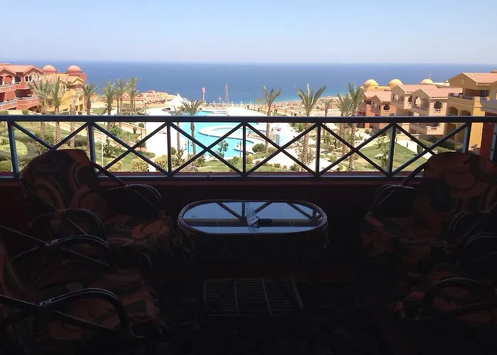 At Porto Sokhna
